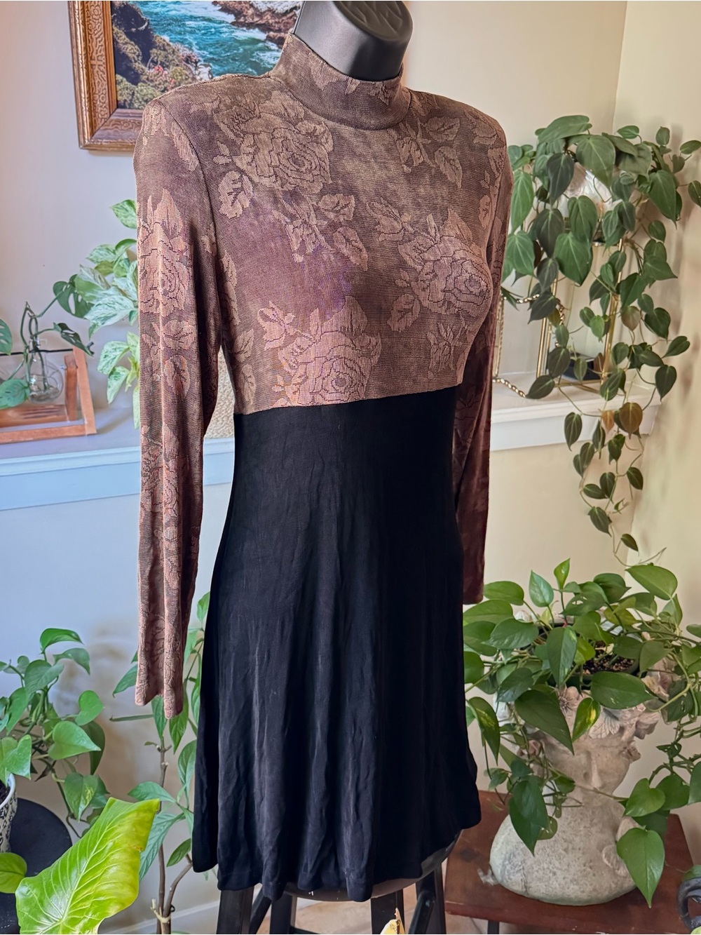 VINTAGE 90s Expo Petite Floral Mock Neck Dress